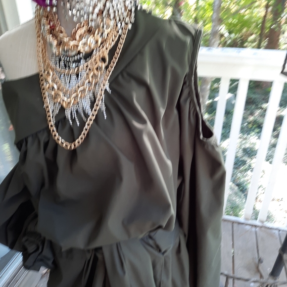 💚NEW!🤑2-piece CHIC 🔔bell pants set With a Long belt/sash 😍 ❤️ - Picture 9 of 17